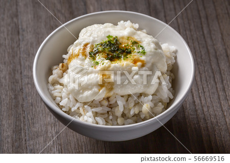 Wheat cooked rice 56669516