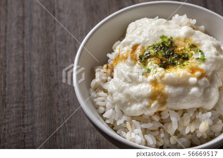 Wheat cooked rice 56669517