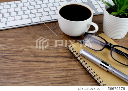 商業形象/記事本/鍵盤 商業形象/記事本/鍵盤 56670576