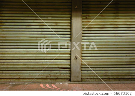 Old retro shutter Old retro shutter 56673102