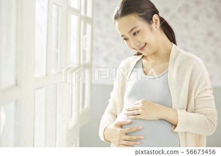 女性懷孕 女性懷孕 56673456