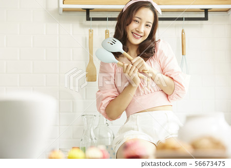 女性生活方式 56673475