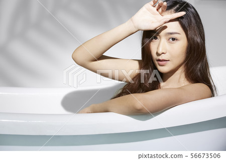 Women beauty Women beauty 56673506