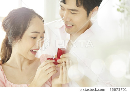 Couple proposal 56673701