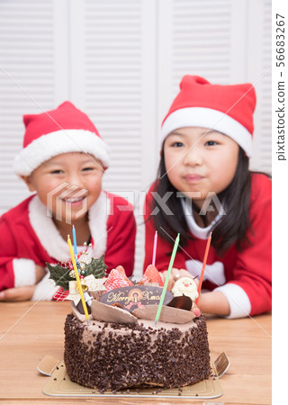 Christmas cake 56683267