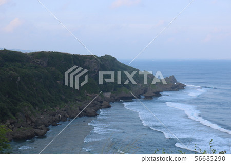 Sea	 56685290