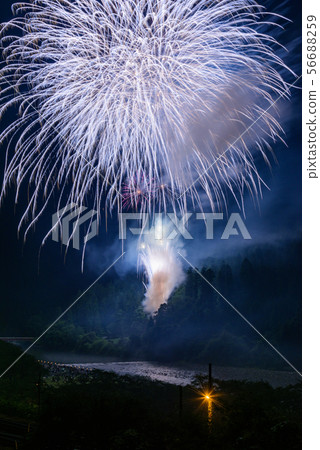 Ani fireworks and lanterns 56688259