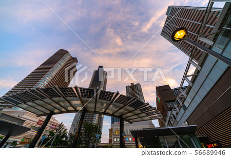 Views of Japan's Kawasaki cityscape, Musashikosugi station, tower apartments, etc. 56689946