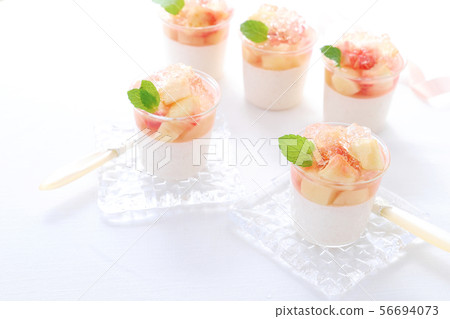 Peach mousse Peach mousse 56694073