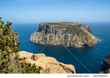 Landscape of Tasman peninsula, Tasmania, Australia Landscape of Tasman peninsula, Tasmania, Australia 56699009