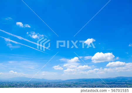[Photo Material] Blue Sky, Sky, Summer Sky, Cityscape Background, Background Material, August Copy Space 56701585