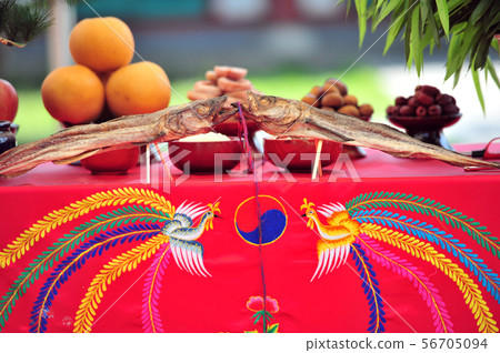 韓國傳統婚禮 56705094