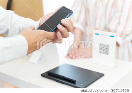 Cashless payment 56711469