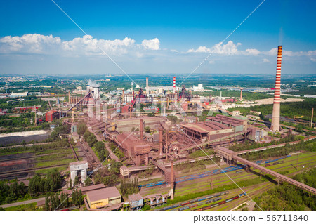 Industrial landscape with heavy pollution 56711840