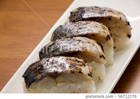 Shrimp crab sushi. 56712276