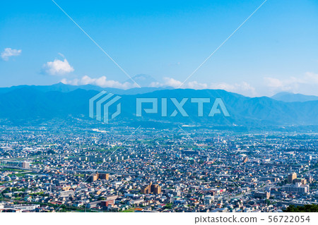 甲府盆地俯瞰山巒 56722054