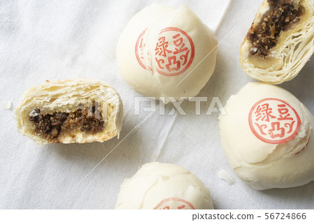 月餅 鳳梨酥 綠豆椪 月餅 鳳梨酥 綠豆椪 56724866