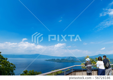 [青森縣十和田湖]十和田湖的夏天：從Hakkoen天文台看到的大型全景 56728186