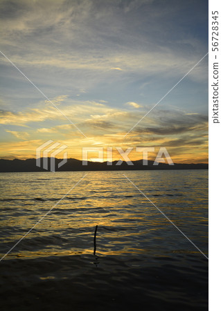 琵琶湖晚上視圖 琵琶湖晚上視圖 56728345