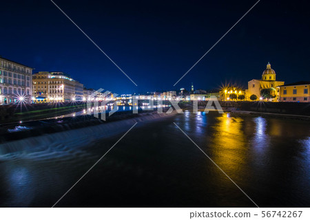 Florence night view 56742267