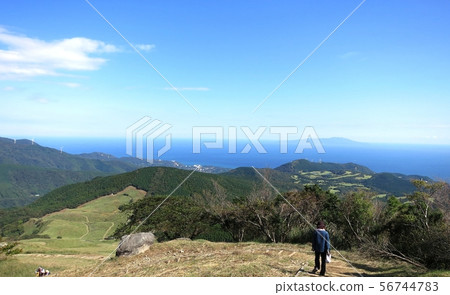 Blue sky, Pacific ocean, large panorama, gradient texture 56744783