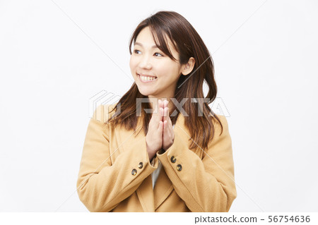 young woman      56754636