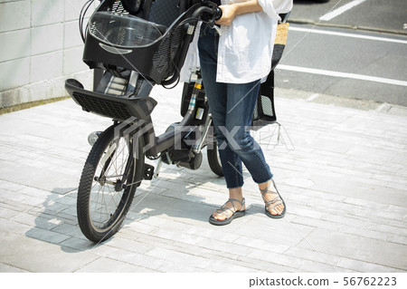 Female Mamachari Bicycle Pick-up Commuter Commute Housewife Female Mamachari Bicycle Pick-up Commuter Commute Housewife 56762223