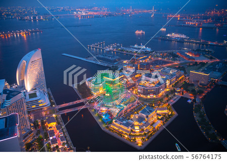 橫濱港未來21和Osanbashi在日本橫濱市容的意見 56764175