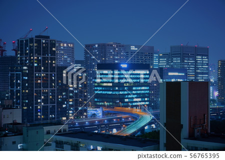 [Tokyo] Night view of Shinagawa Seaside 56765395