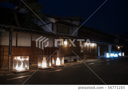 Udatsu上升的城市景觀 56771285