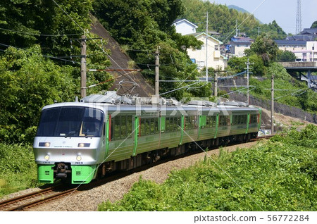 783系列,4車列車限量快遞Midori 783系列,4車列車限量快遞Midori 56772284