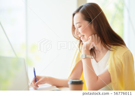 Female business casual Female business casual 56776011