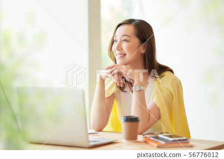 Female business casual Female business casual 56776012