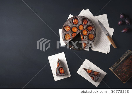 Chocolate tart with plums. Autumn dessert 56778338