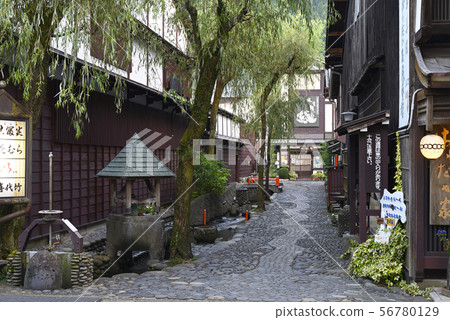 Yanaka Komichi (Hachimancho, Gujo City, Gifu Prefecture) 56780129