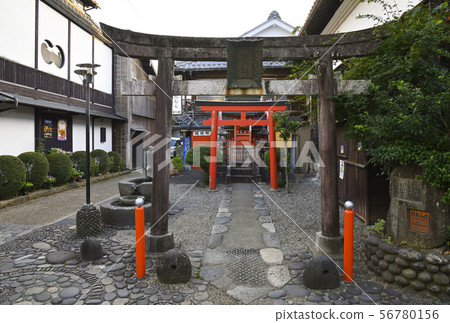 Yanaka Komichi Nonaka Inari Shrine（岐阜縣郡上市八幡町） 56780156