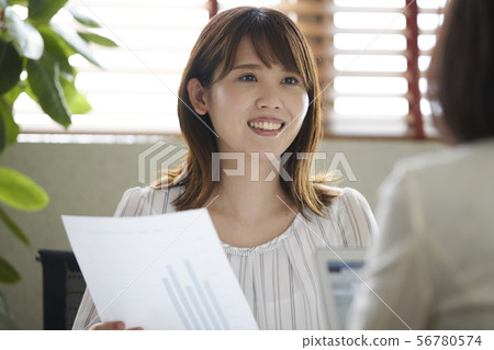女商人 56780574