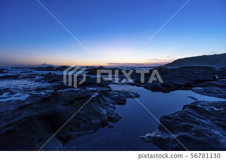 三浦半島藍色時刻 56781130