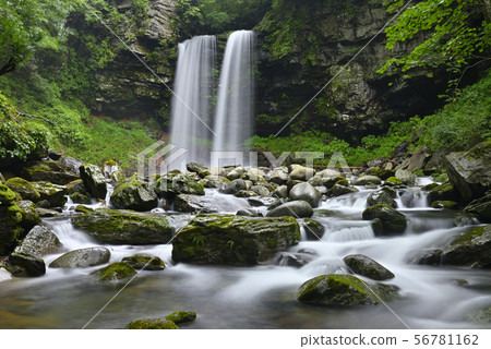 Meotodaki Falls（岐阜縣郡上市高之鎮） 56781162