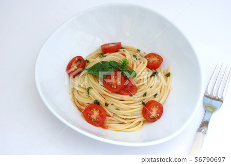 Cold pasta with basil and tomato Cold pasta with basil and tomato 56790697
