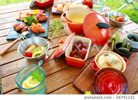 Glamping Camp Cheese Fondue 56791182