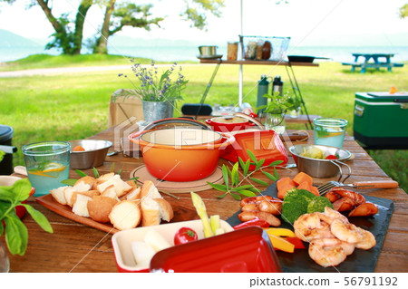 Glamping Camp Cheese Fondue Glamping Camp Cheese Fondue 56791192