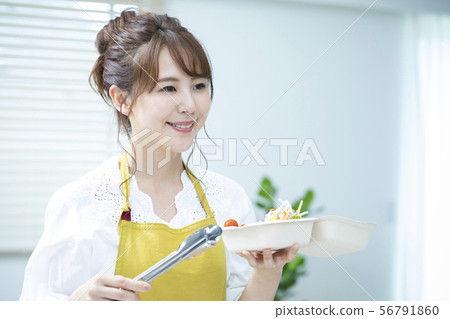 女職員分類外賣配菜 女職員分類外賣配菜 56791860