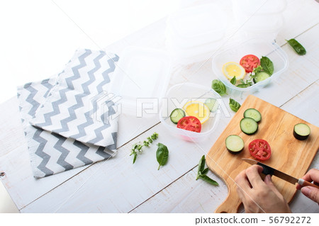 儲存容器 56792272