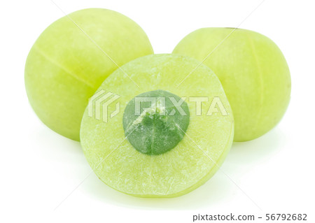 slice Indian gooseberry, amla green fruits slice Indian gooseberry, amla green fruits 56792682