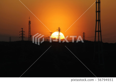 夕陽 56794931