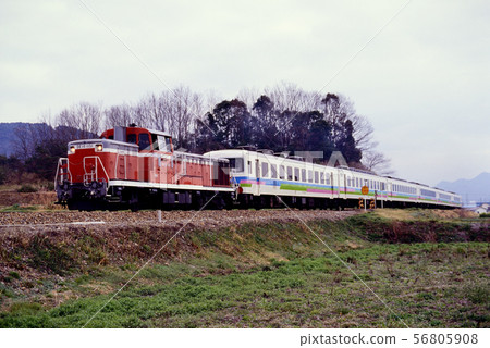 1996在香古川線上運行的DE10小路旅客沙龍Kinokuni沙龍 1996在香古川線上運行的DE10小路旅客沙龍Kinokuni沙龍 56805908