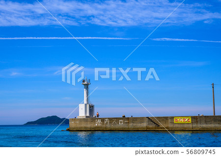 夏天的金崎漁港[福岡] 56809745