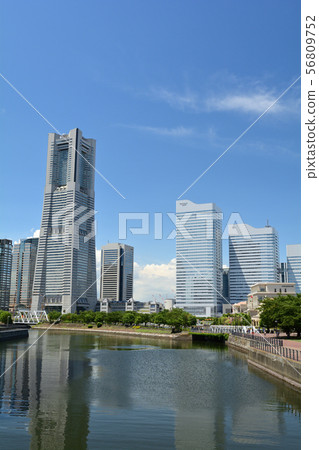 Yokohama Minato Mirai 56809752