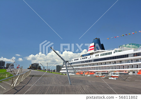 Yokohama-Otsanbashi Yokohama-Otsanbashi 56811802